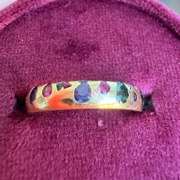 Custom Polly Wales Confetti Ring - Picture 5 of 8